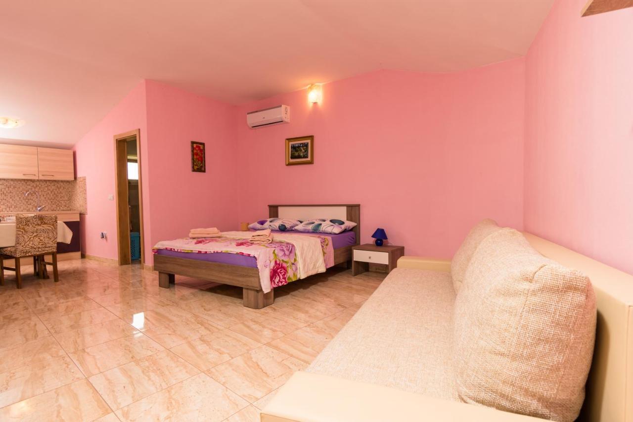 Lovely House Rovinj Bagian luar foto